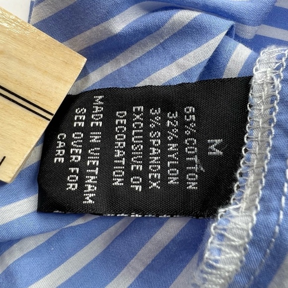 BCX Womens Blue White Stripe Crop Top Size Medium‎ Daisy Sleeveless - Picture 7 of 8